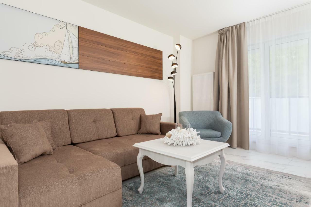 Aquamarina Onyx Marina Invest Apartment Miedzyzdroje Ngoại thất bức ảnh