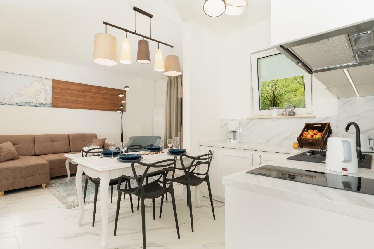Aquamarina Onyx Marina Invest Apartment Miedzyzdroje Ngoại thất bức ảnh